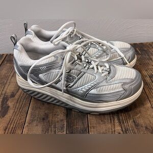 SKECHERS Silver Shape Ups Walking Toning Sneakers Lace Up Shoes 11814
